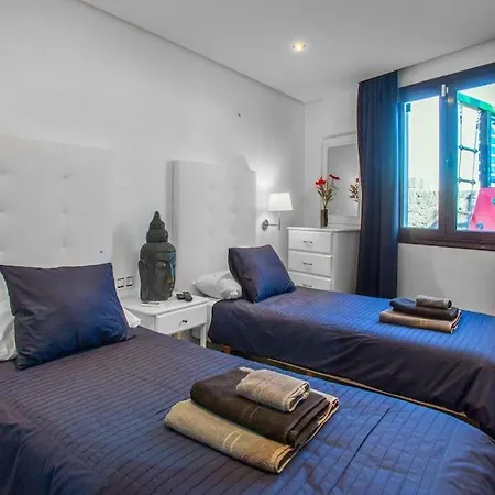 호텔 Buddha - By Apricus Holidays 플라야블랑카